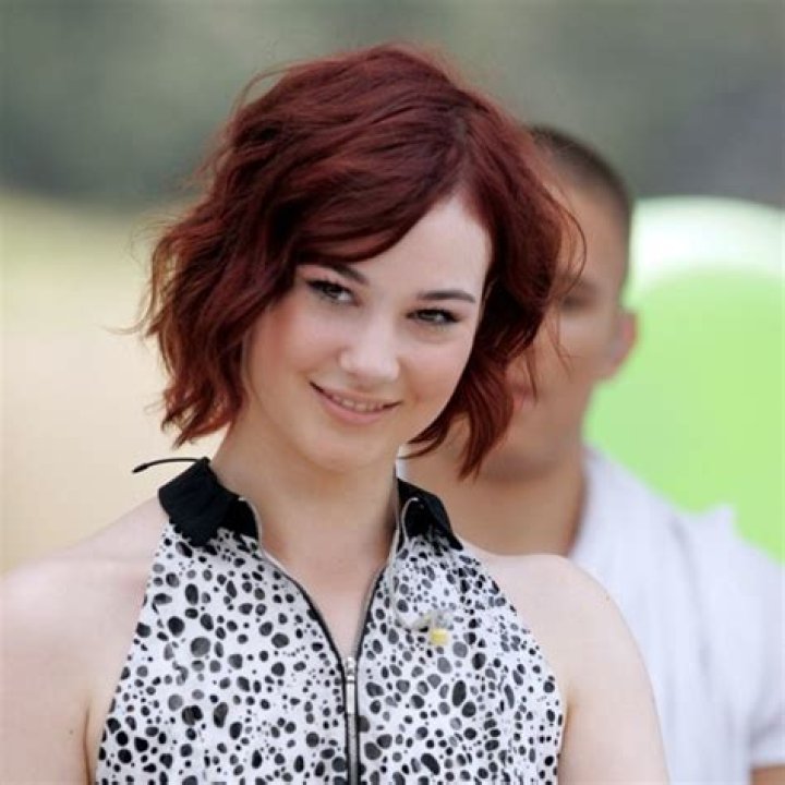 Fame | Bella Ferraro net worth and salary income estimation Jan, 2024