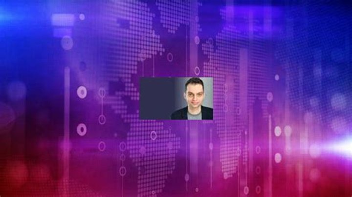 Fame | Konstantin Kisin net worth and salary income estimation Jan, 2024