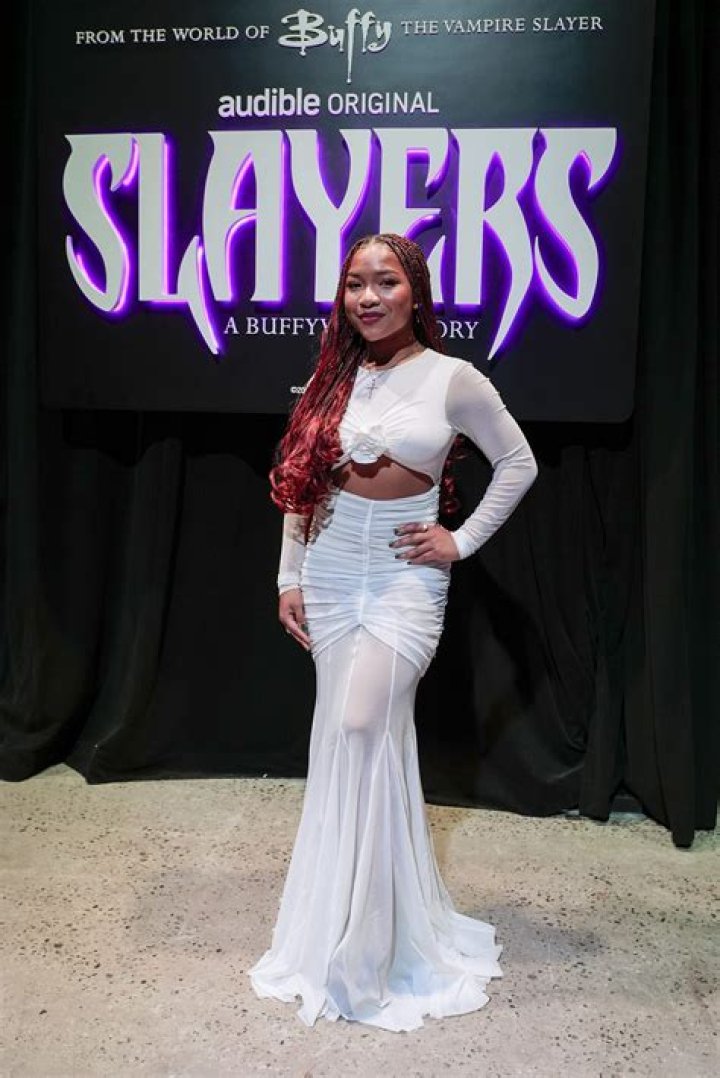 Fame | Laya DeLeon Hayes net worth and salary income estimation Jan, 2024