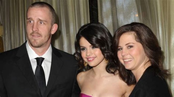 Selena Gomez Fires Her Mom and Dad: Parents Fired as Managers Over Justin Bieber